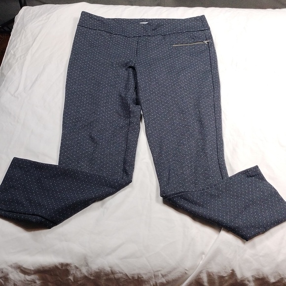 Margaret M women's slimming pant size Medium - Picture 1 of 11